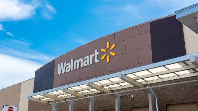 Walmart Stock Grants Shake Up Pay, Making $400K Salaries Possibility for Store Managers