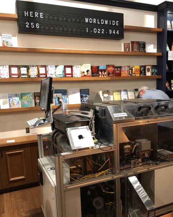 Shakespeare Co Bookstore Infuses Old School Style Into A Modern