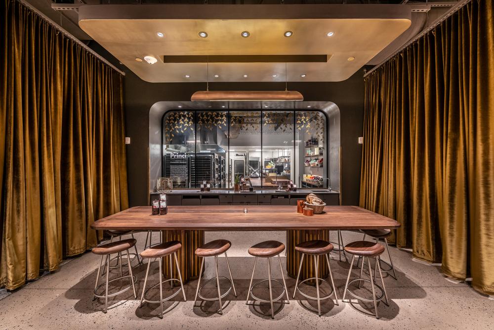 new starbucks reserve store