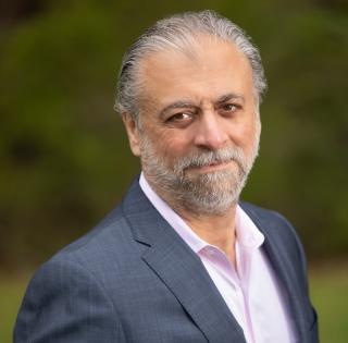 Inderpal Bhandari headshot