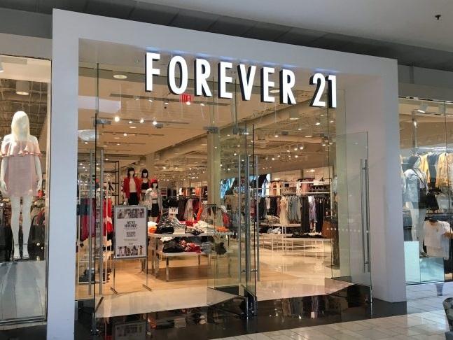 8 Forever 21 ideas  forever 21, visual merchandising, forever