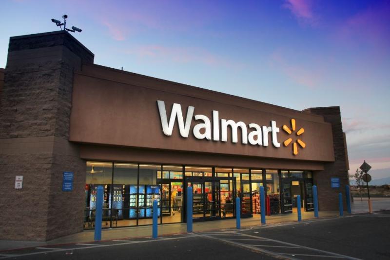 Why Walmart Is More Optimistic About 2023 Than Target