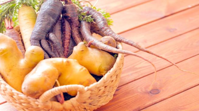 Imperfect foods in a basket